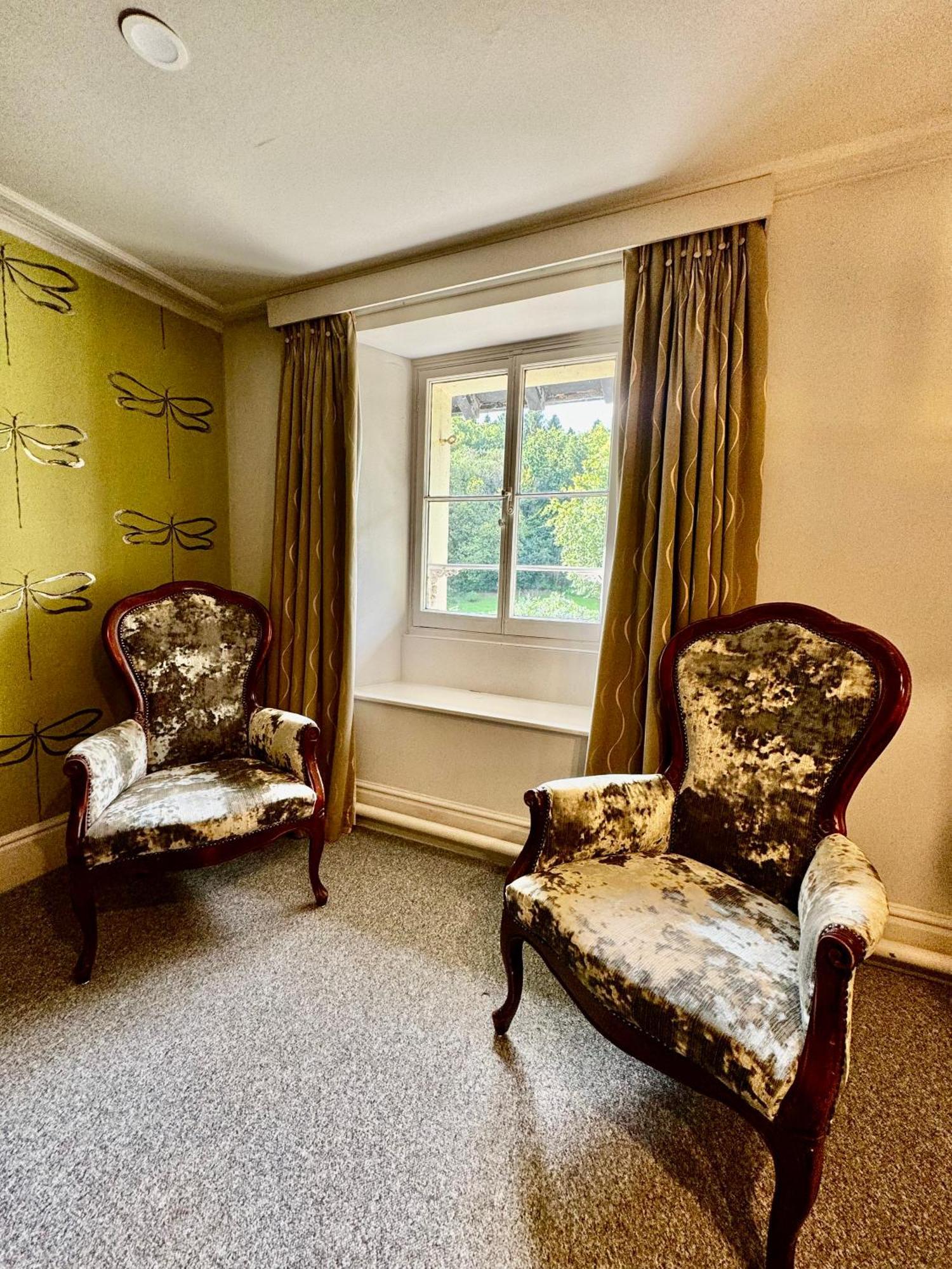 The Falcondale At 람피터 객실 사진