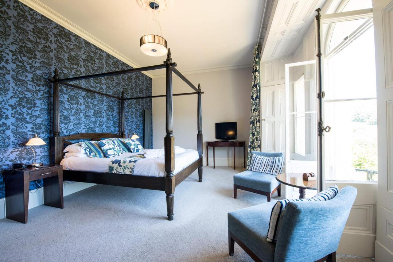 The Falcondale At 람피터 외부 사진